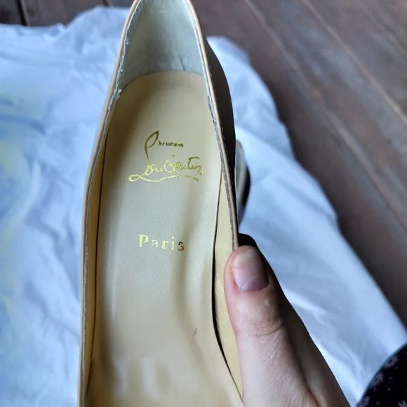 Christian Louboutin Nude Tan Patent Leather Stiletto Pump Heels Pointy Toe - Picture 12 of 14